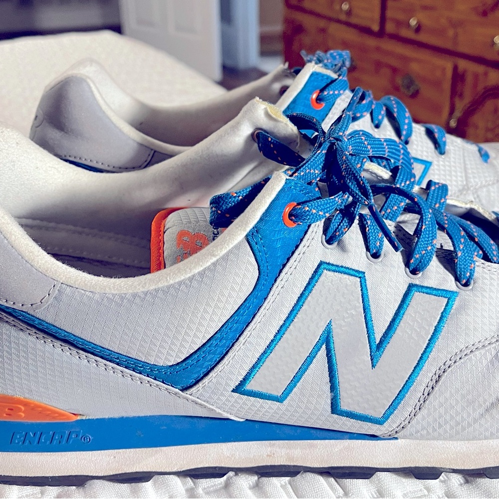 Men’s Pre-Owned New Balance Size 15 shoes